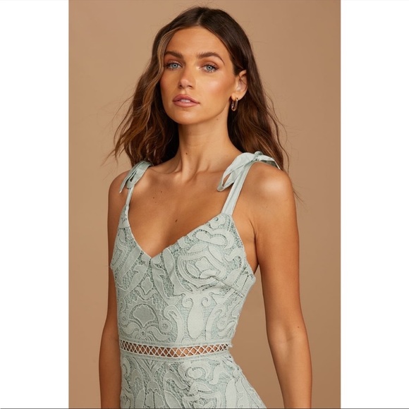 NWOT Lulu’s Won Your Heart Sage Green Lace Tie-Strap High-Low Dress - Picture 2 of 12